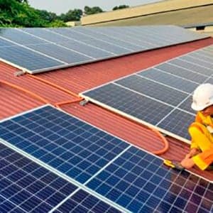 Autoconsumo de 30 kW en el Polideportivo Eduardo Guillén de Collado Mediano